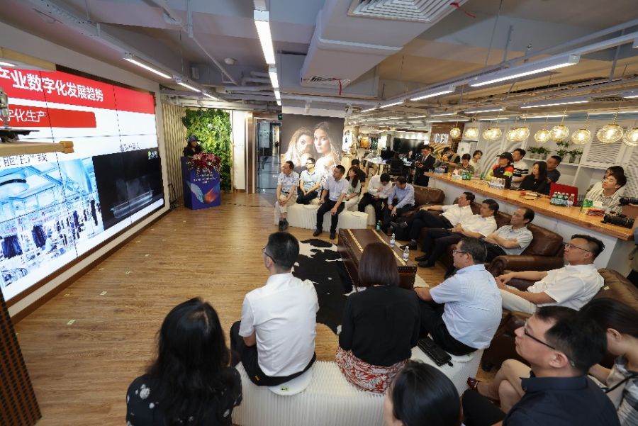 16245846293101133wdz.jpg 14.jpg